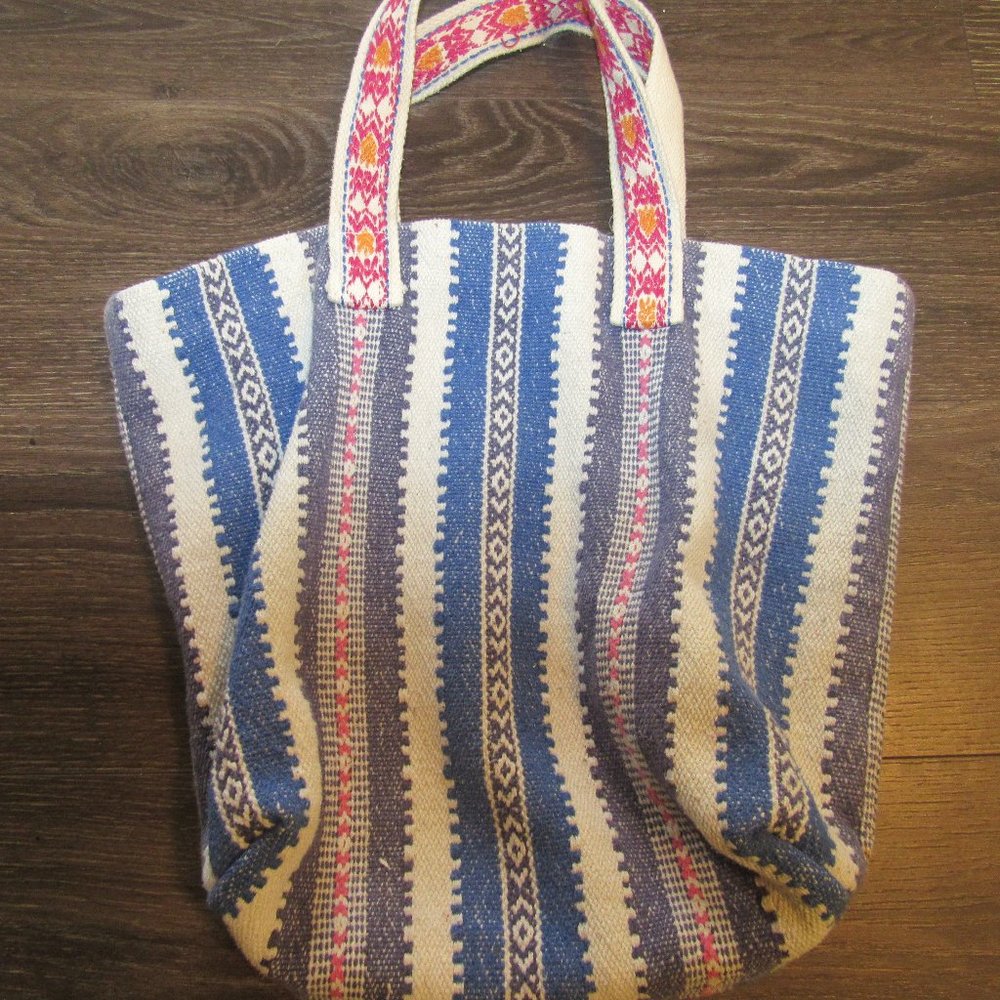 GAP Aztec tote
